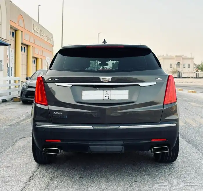 كاديلاك XT5 2019 1