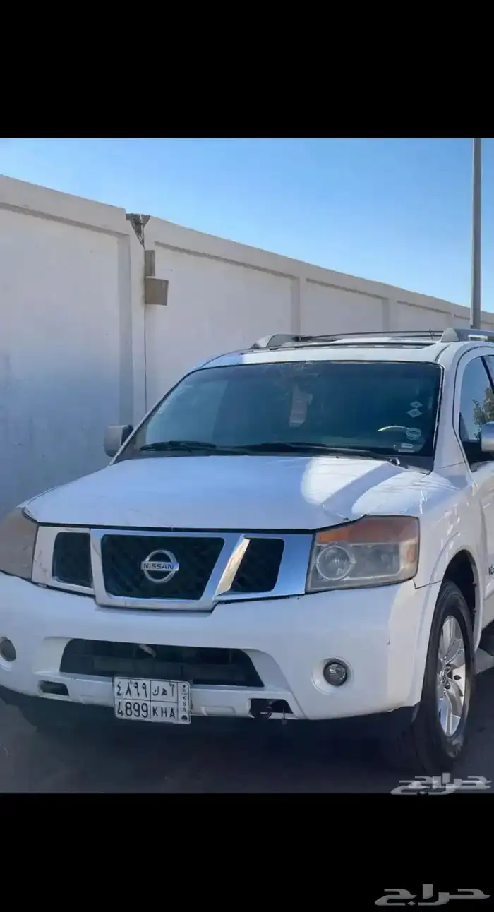 نيسان 4