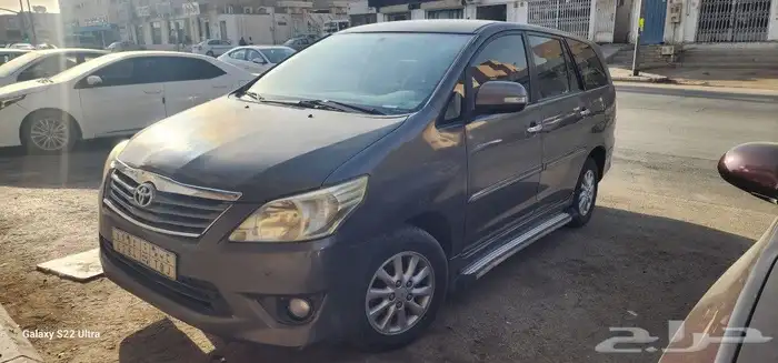 Toyota Innova 2013 for Sale Price  32 000 SAR Condition  E 2