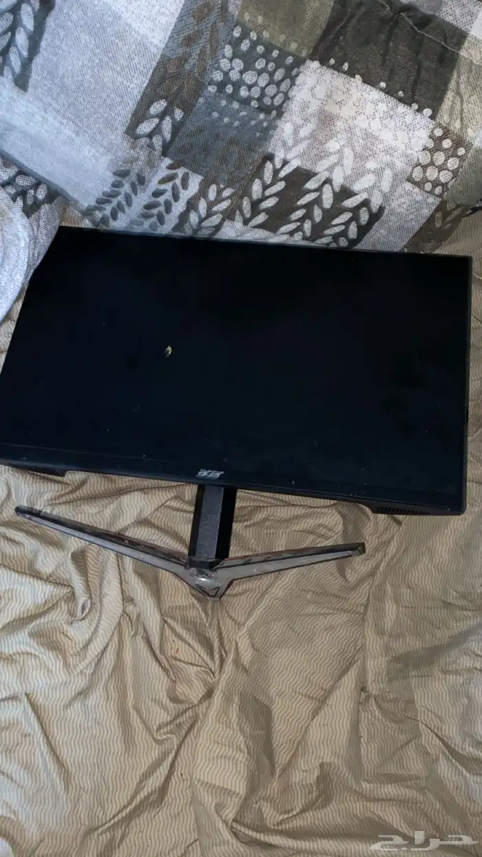شاشه ايسر تدعم 180 hz 4k والبيع مستعجل 0