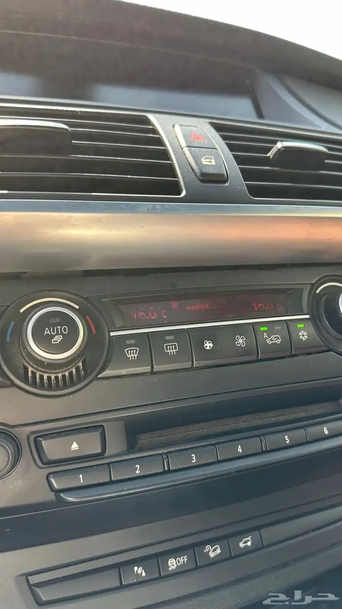بي ام X5 2012 مصدومه صدمه بسيطه عداد 219 الف ك 14