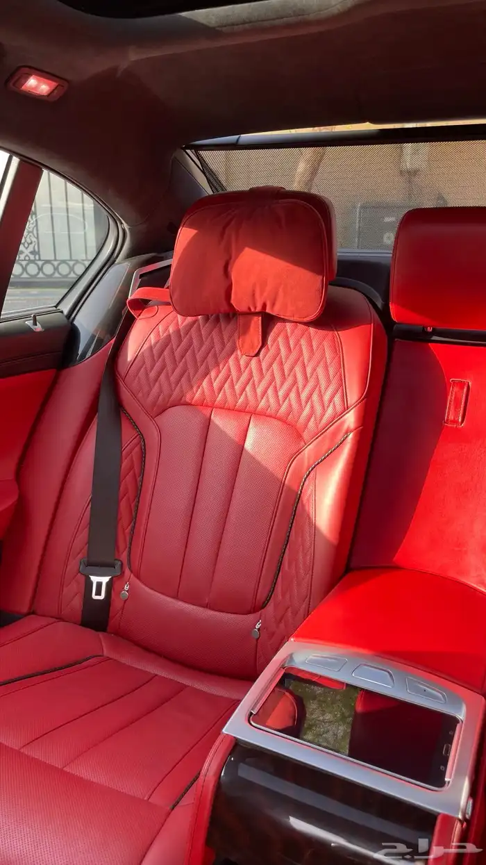 BMW 740Li 2018 24