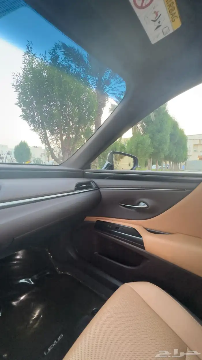 لكزس اي اس 350 2019 مخزن 6