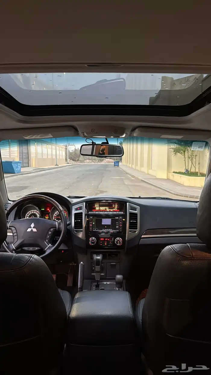 متسوبيشي باجيرو ربع 9