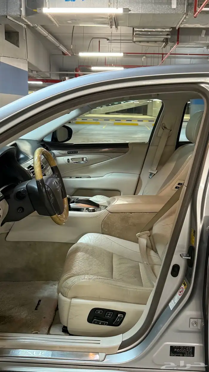 لكزس LS460L 2013 وارد عبداللطيف جميل 52