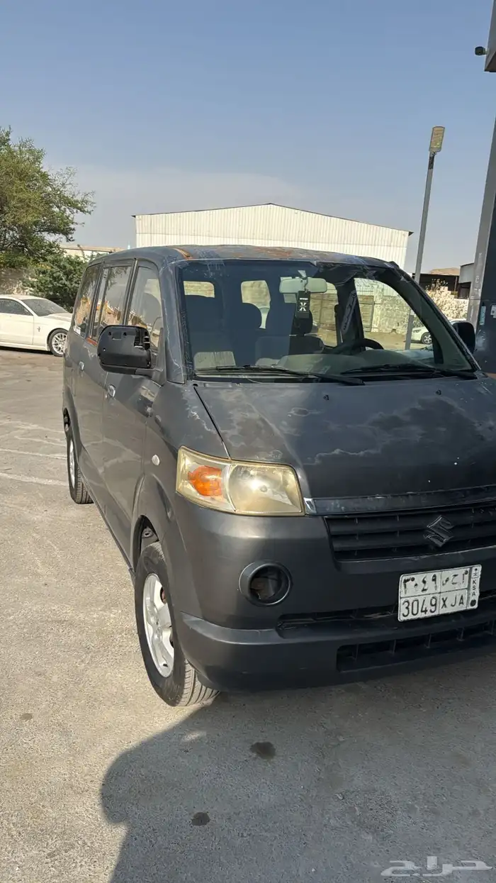 سوزوكي باص 8 ركاب APV 2