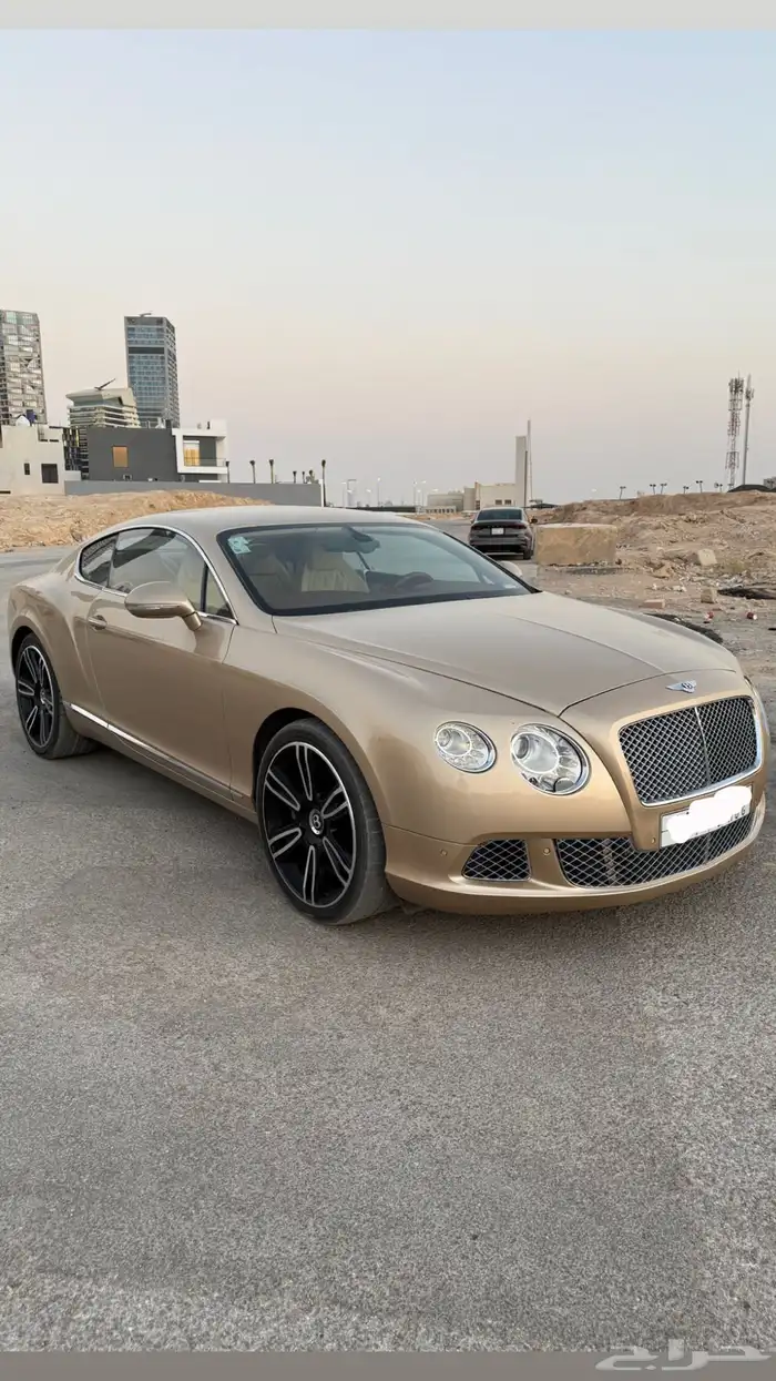 بنتلي GT 2013 مخزن 4