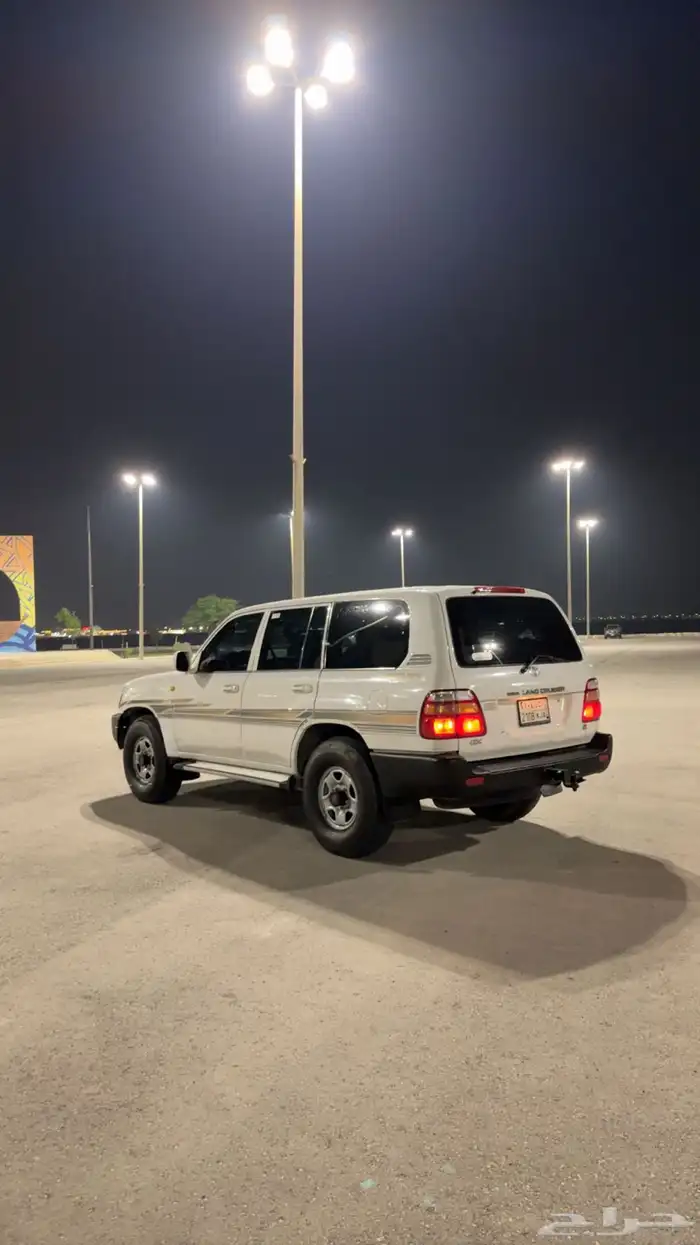 لاندكروزر 2
