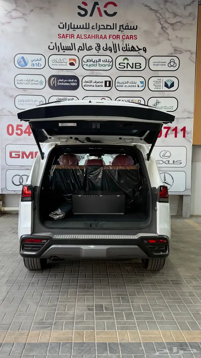 لكزس LX600 - BB - 2025 - عبداللطيف جميل 11