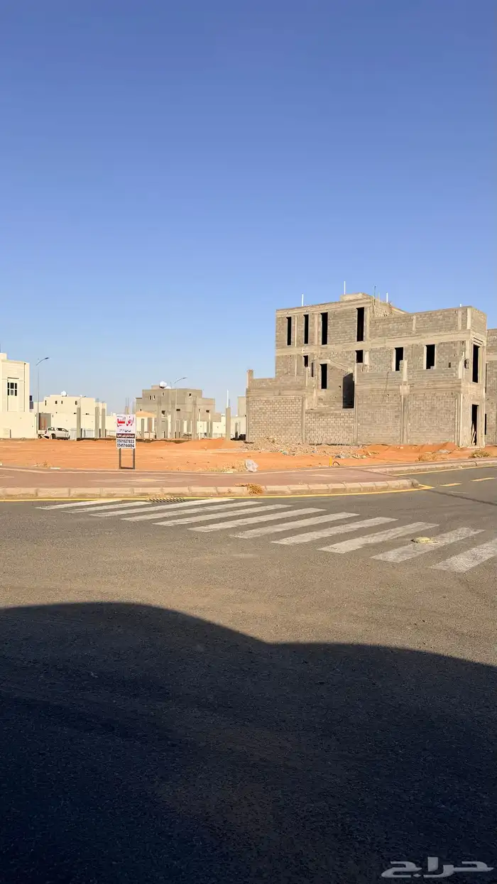 ارض للبيع بحي الفجر 2 2