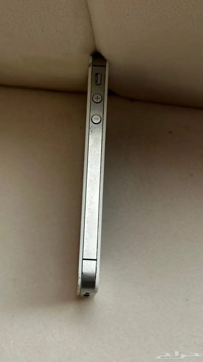 ايفون 4 8