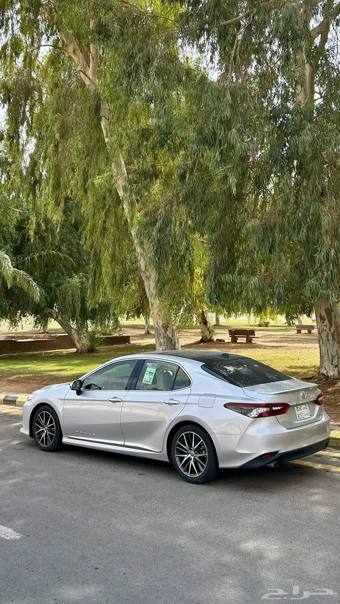 كامري قراندي v6 للبدل بكامري v4 0
