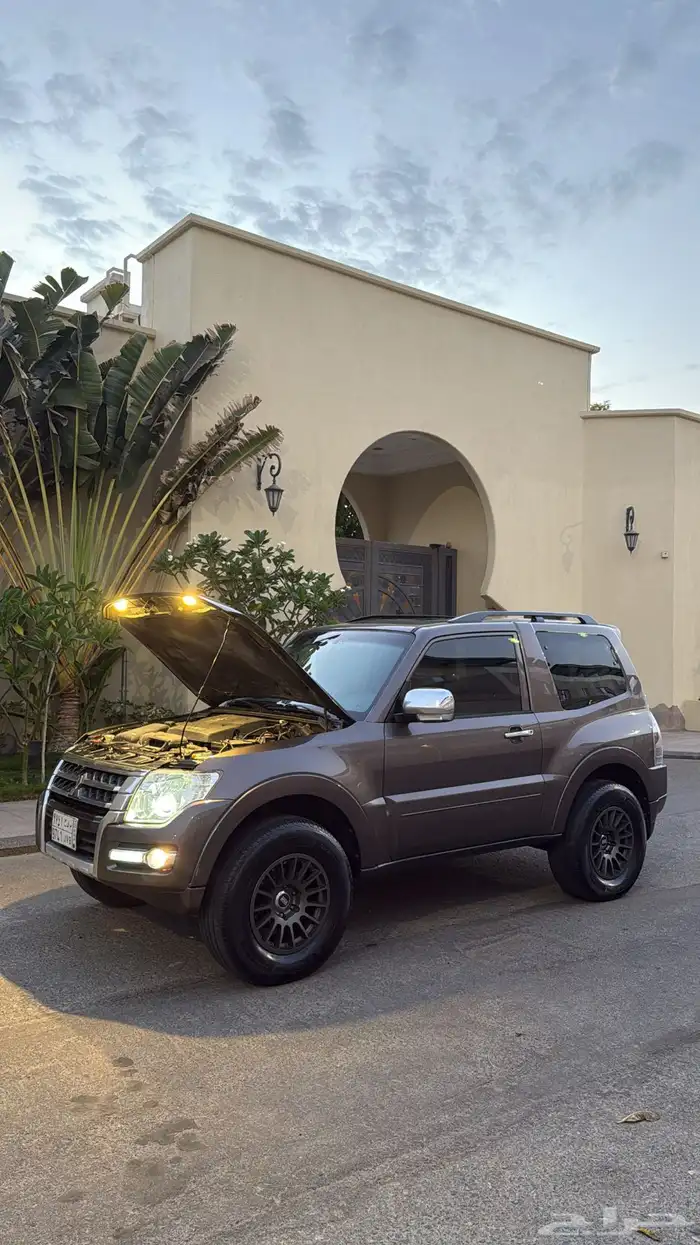 متسوبيشي باجيرو ربع 12