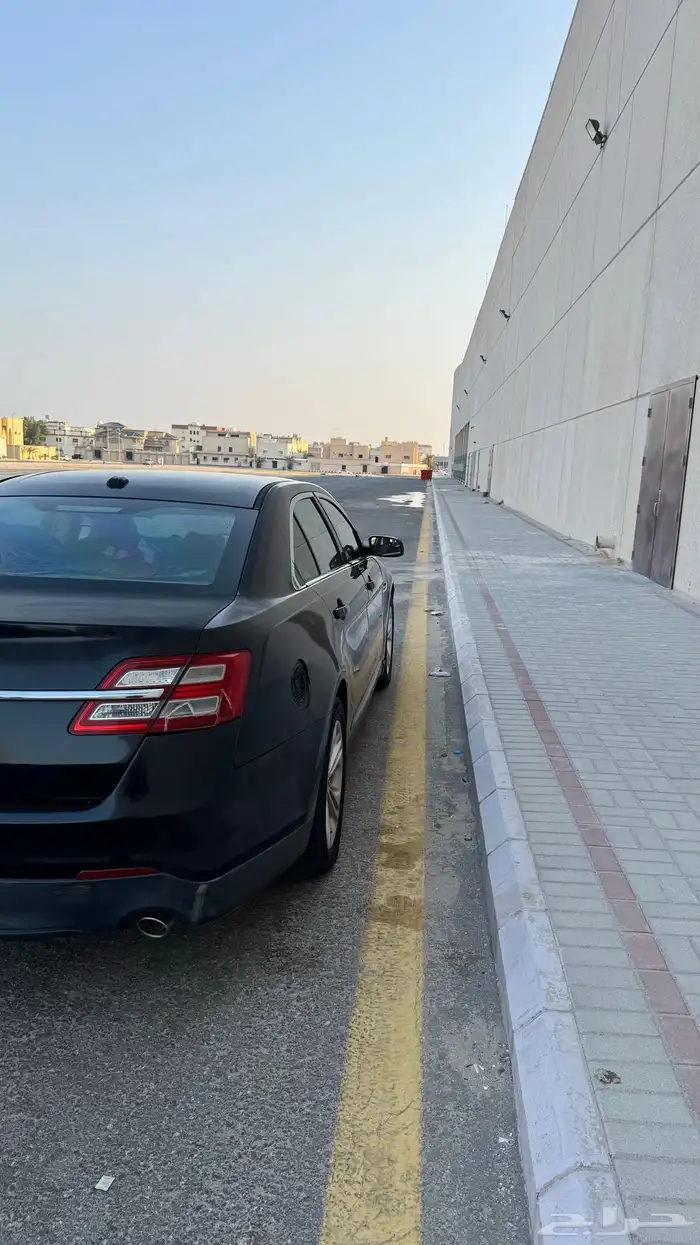 فورد تورس 10