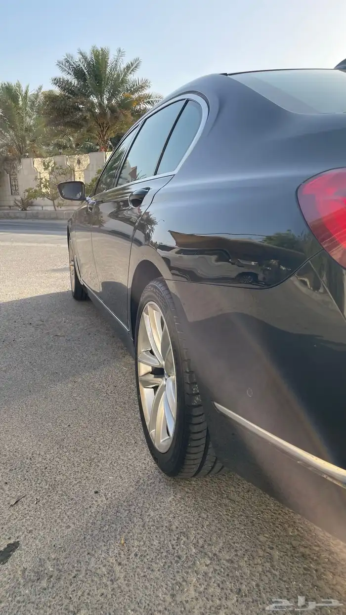 BMW 740Li 2018 11