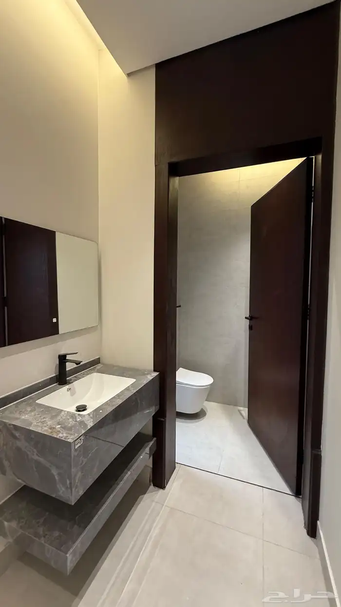 شقق علويه حى الزهور بالمحالة ابها اسعار تبداء من470 الف 6