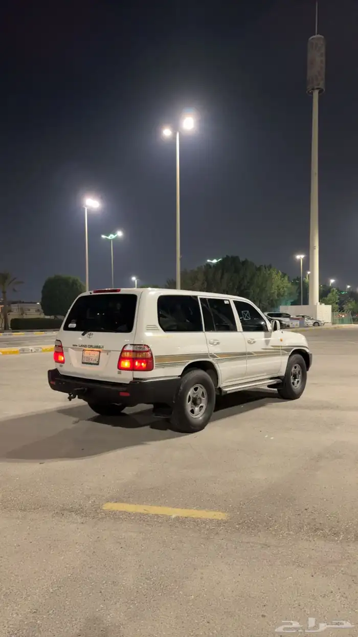 لاندكروزر 3