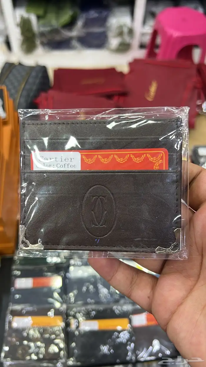محافظ كروت براند كارتيه لويس فيتون جيرمني 5