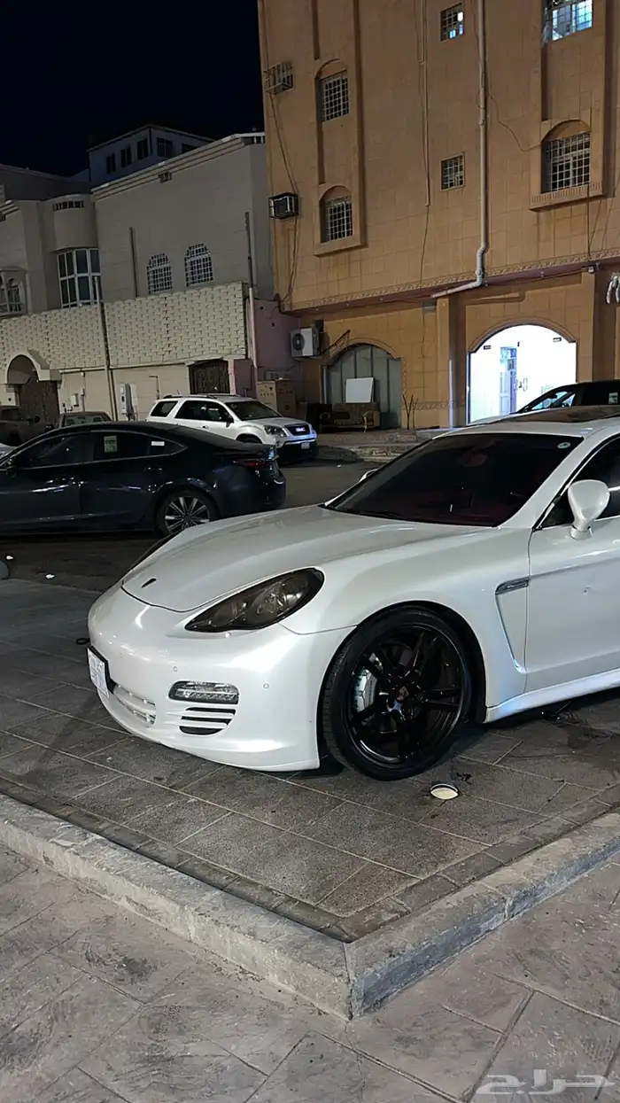 بورش بانميرا 4s Limited Edition 0