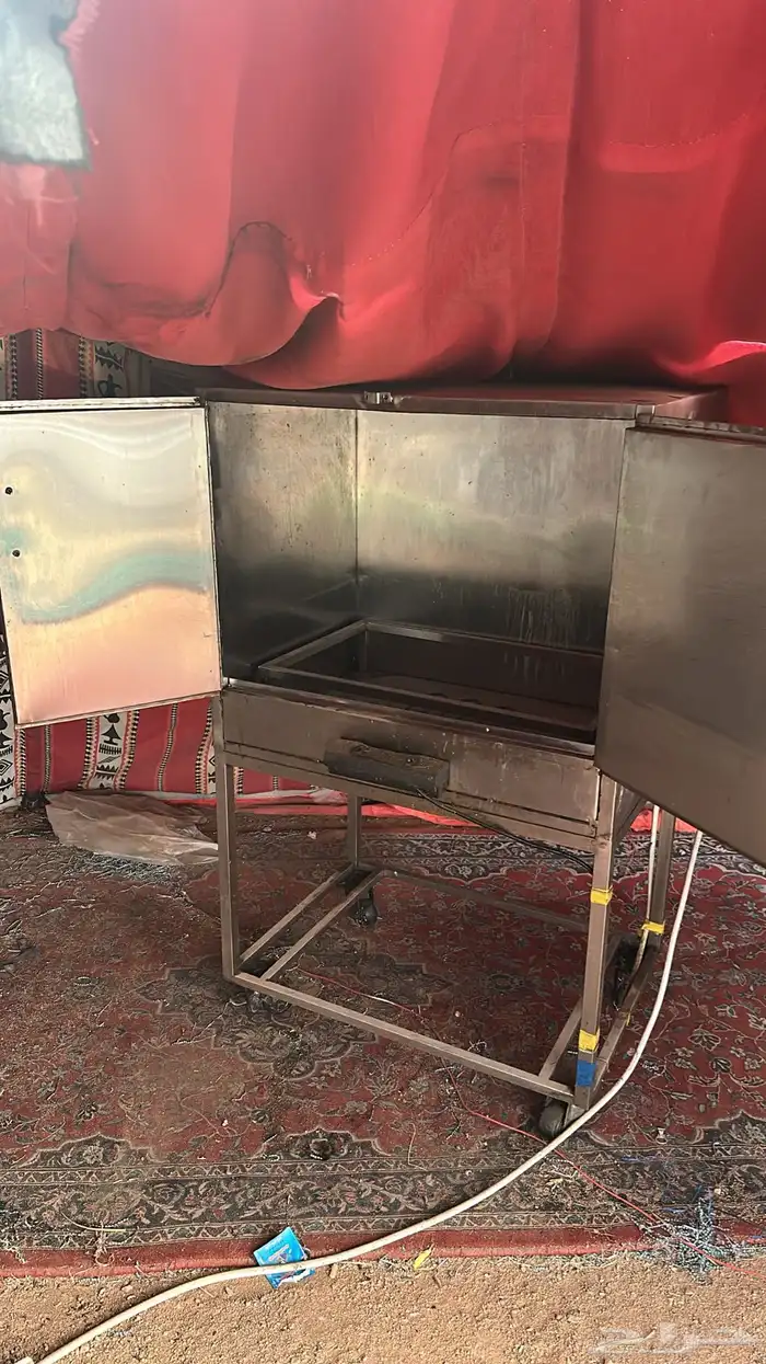 أغراض مطعم للبيع 8