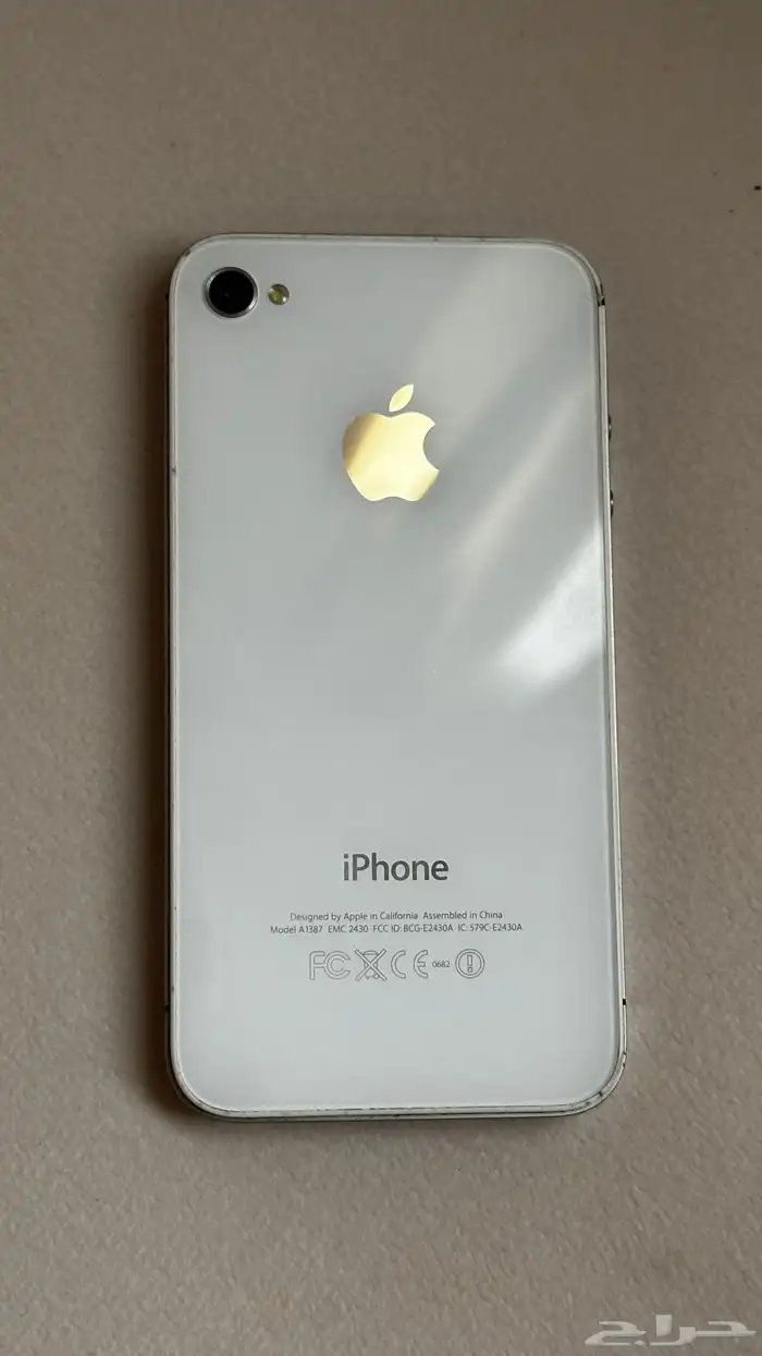 ايفون 4 4
