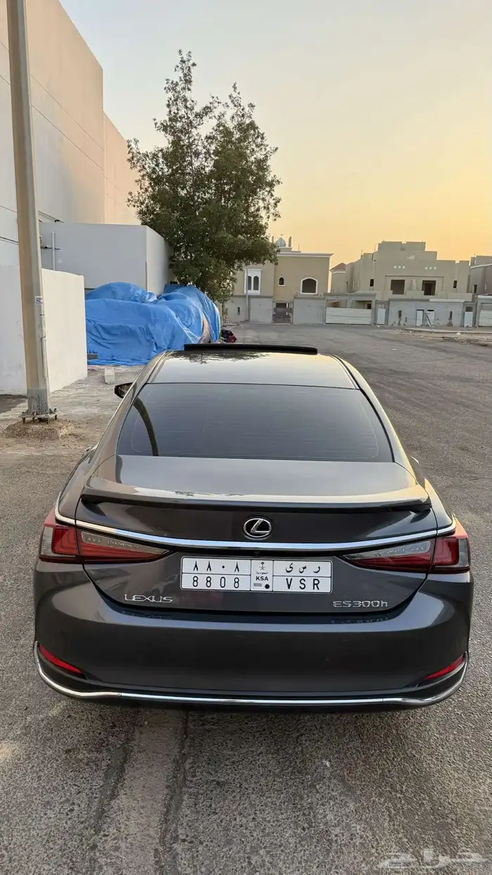 لكزس2023 هايبرد 3