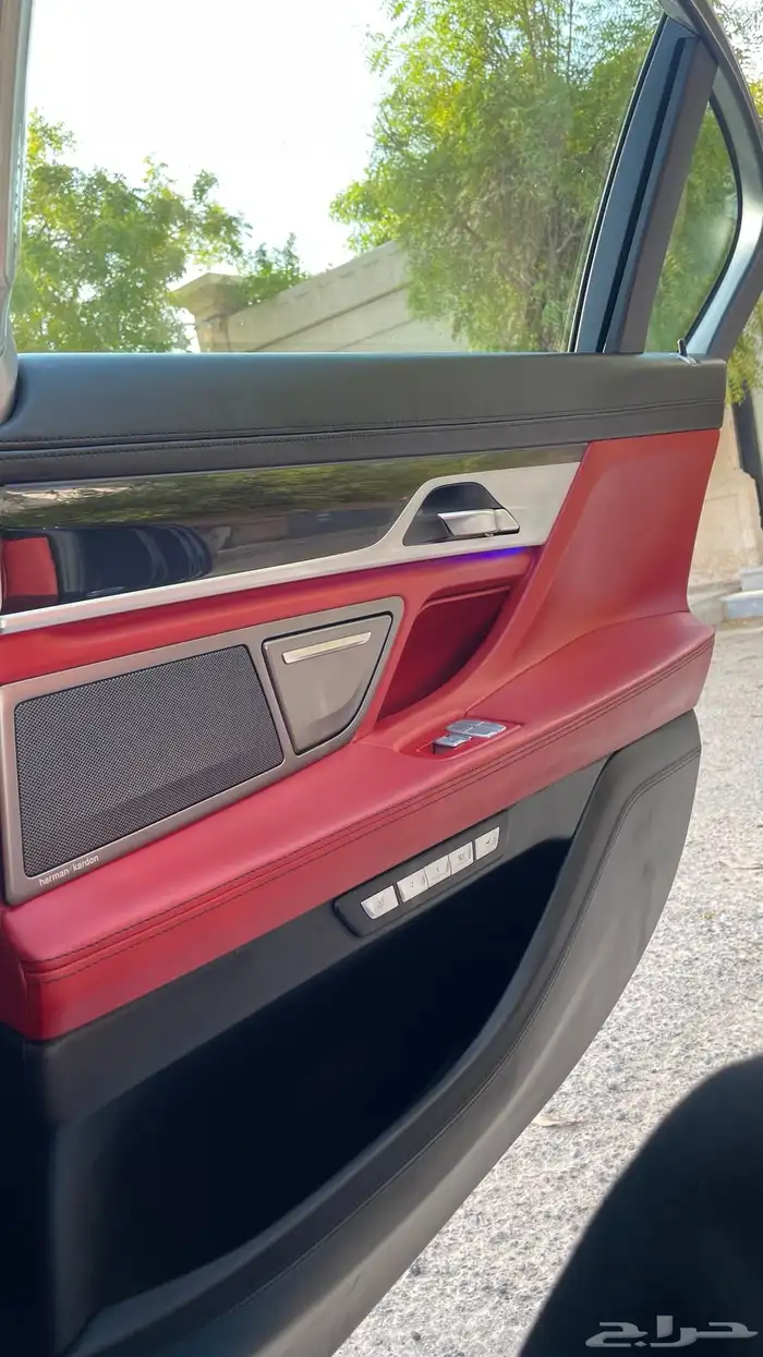 BMW 740Li 2018 29