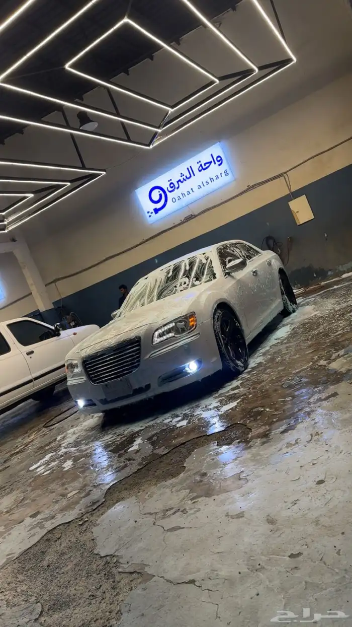 للبيع كرايسلر C300 سلندر 8 0