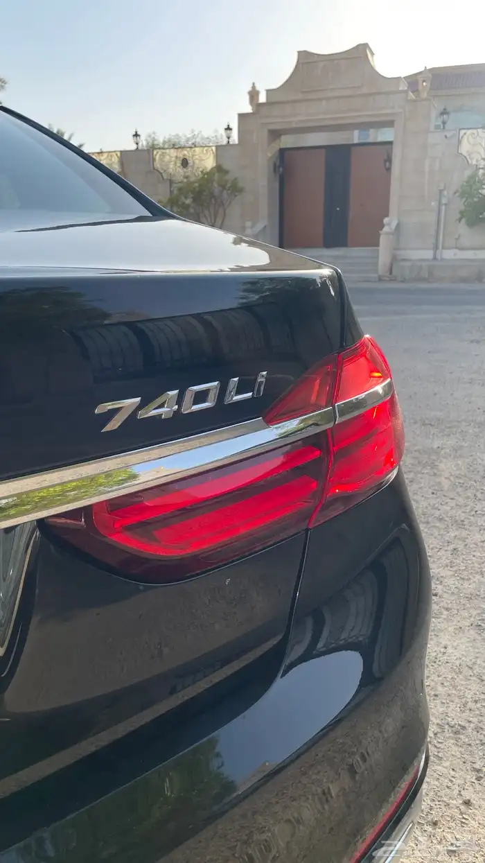 BMW 740Li 2018 15