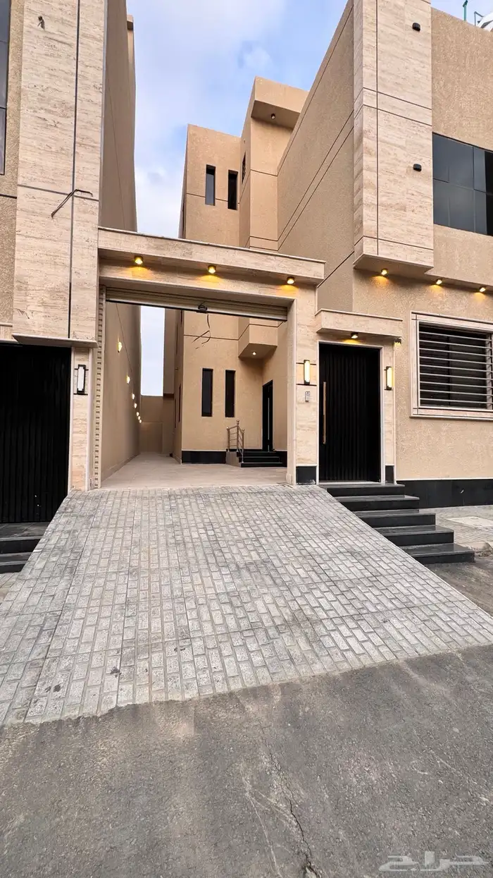 للبيع ادوار ارضيه ابهاالمحاله 1