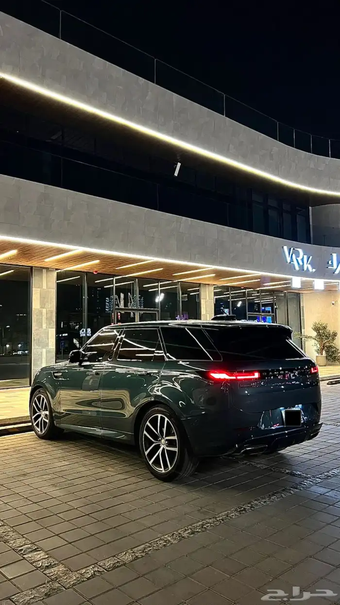 رنج روفر سبورت 2023 1