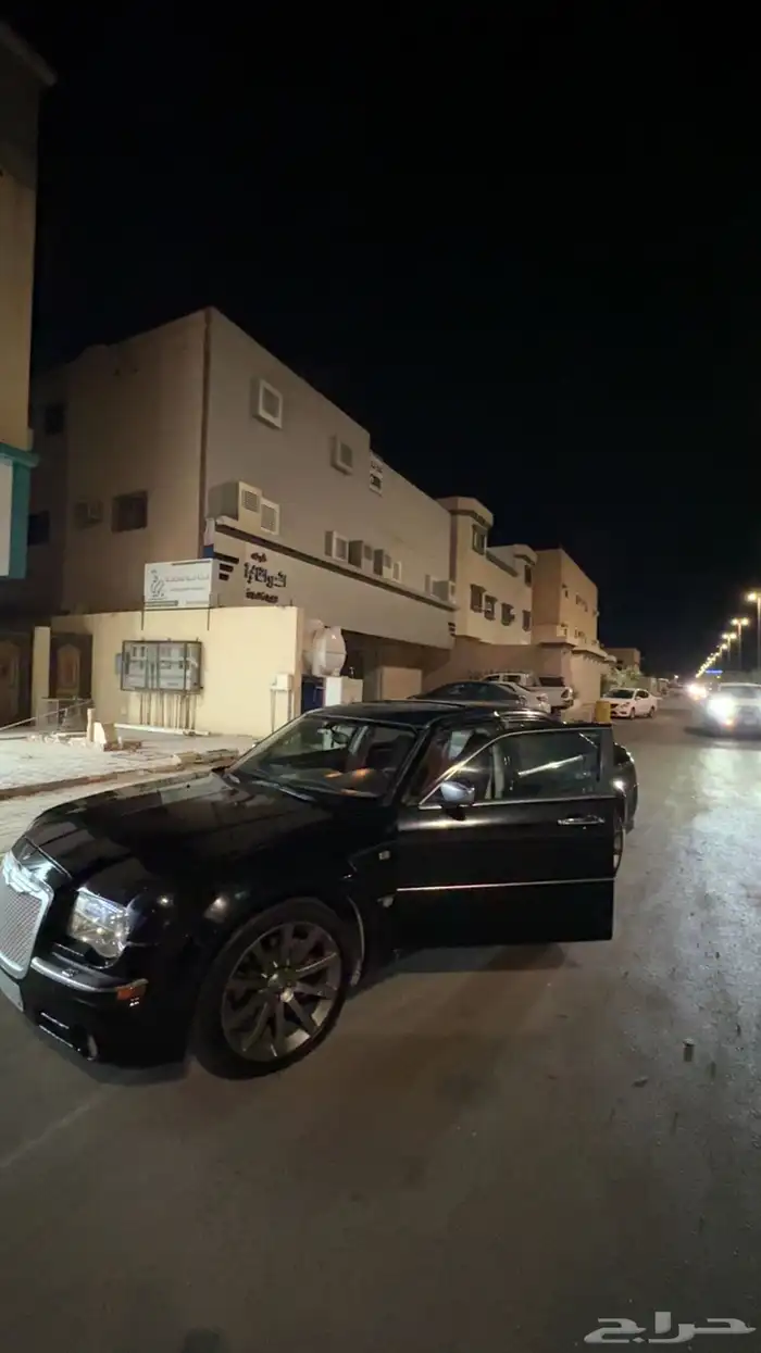 كرايسلر 2005 هيمي v8 الموتر نظيف ومايشكي من شي 4