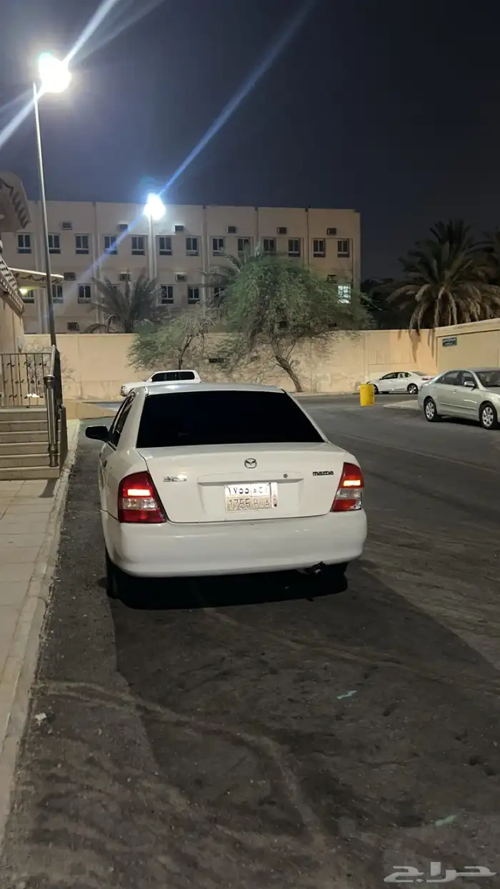 مازدا 2002 4