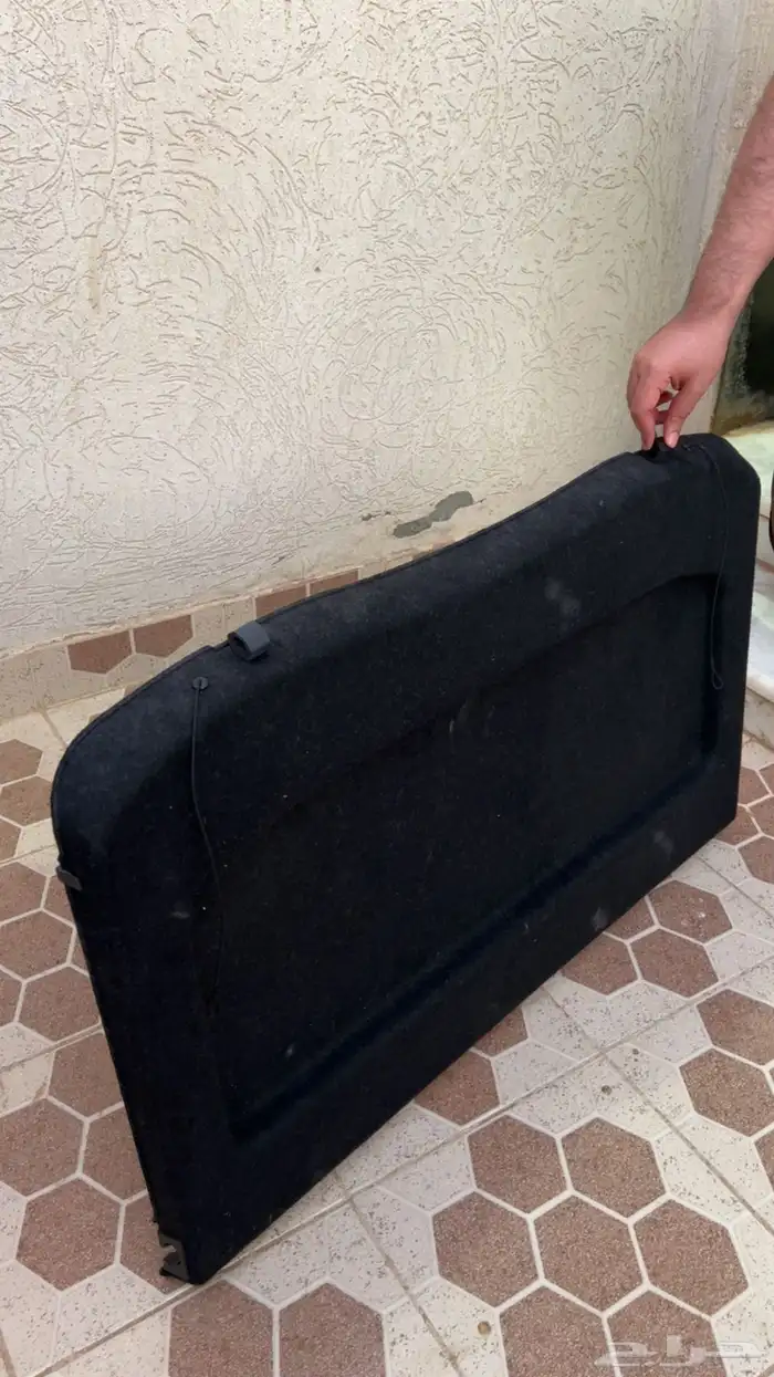 فاصل شنطه تايوتا اوربان 1