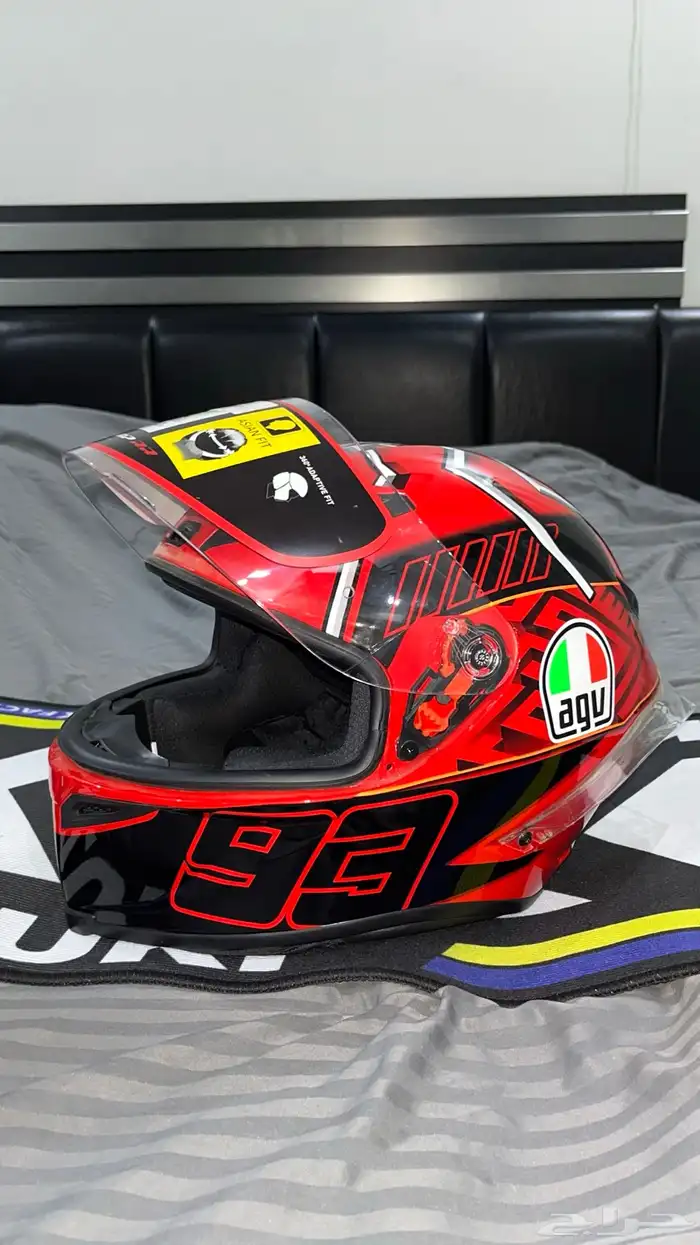 خوذه agv مقاس L 1