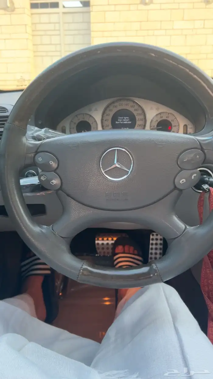 عندي 50 الف وخاطري في موتر كويسس جدا واي احد يعرف مارسيدسس 0