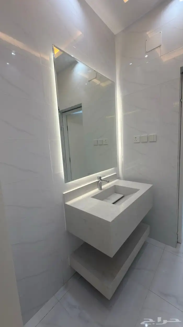 شقق للبيع بمحايل عسير الحيله الغربي مخطط 84 6