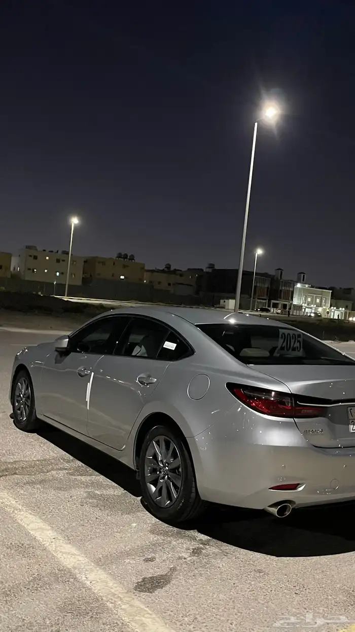 مازدا 6 فضي 2025 4