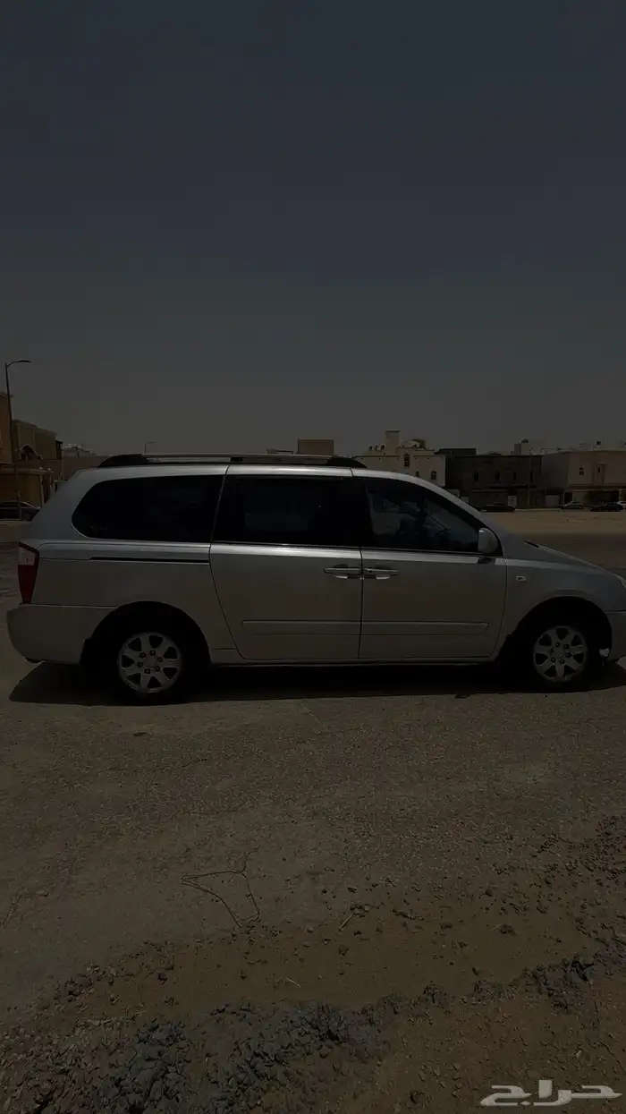 كيا كارنيفال 2008 1