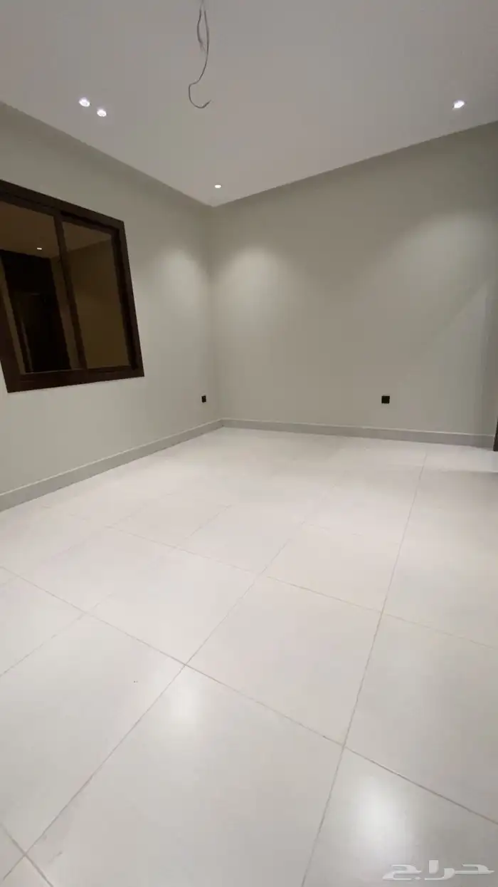 للإيجار شقة فاخرة جدة حي الروضة 2