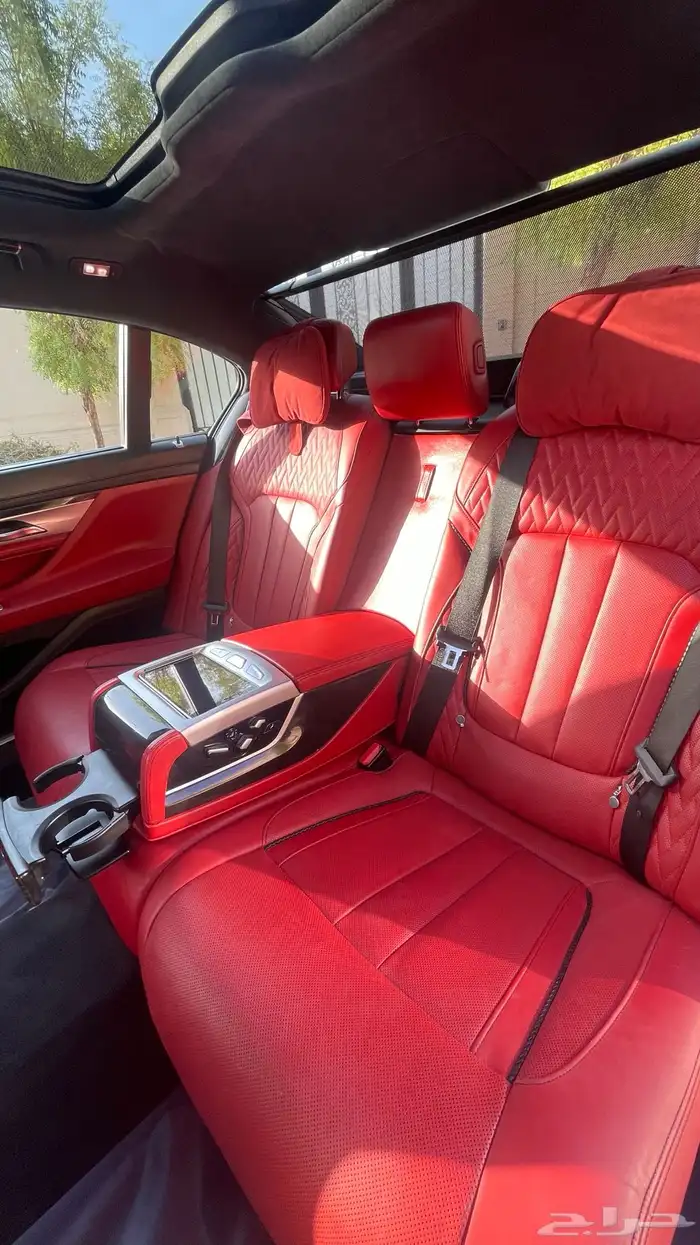 BMW 740Li 2018 19