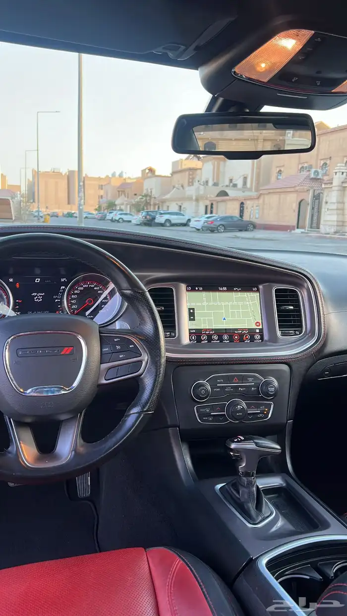 دوج تشارجر 8