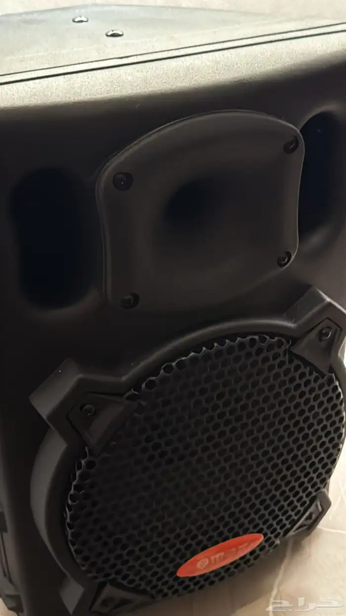 سماعه جديده م قد استخدمتها ناقصها بس مكسر 3