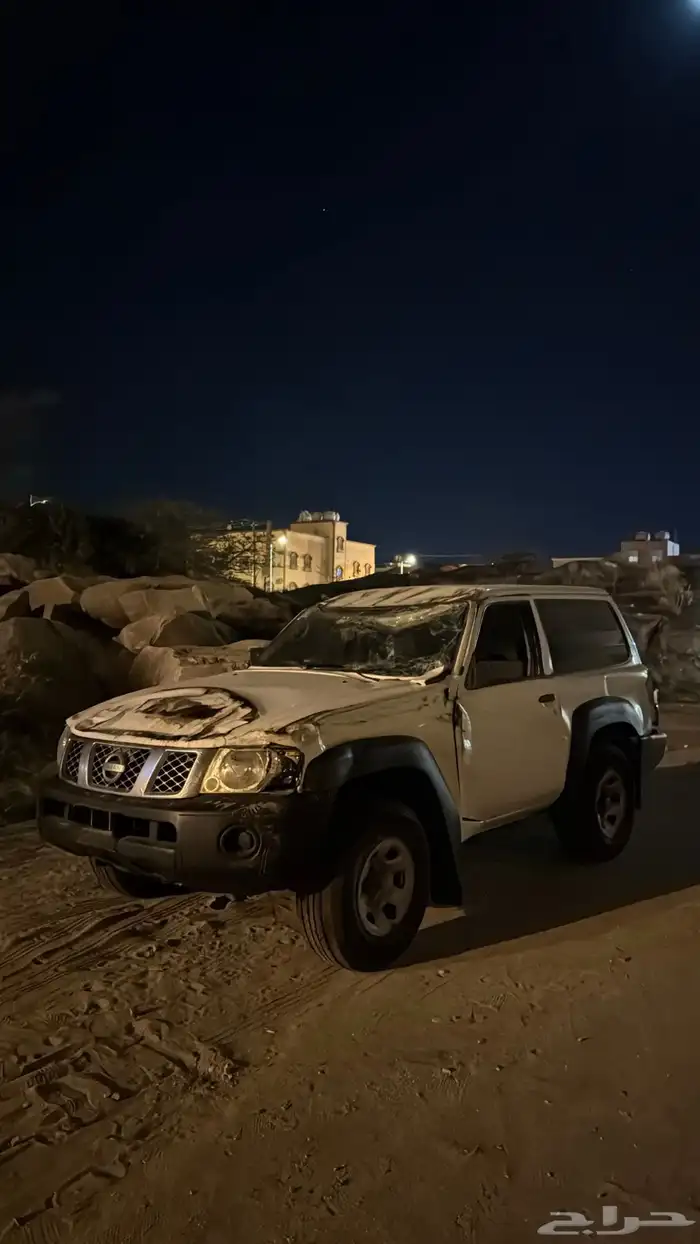 جيب ربع نيسان 2006 منقلب 0