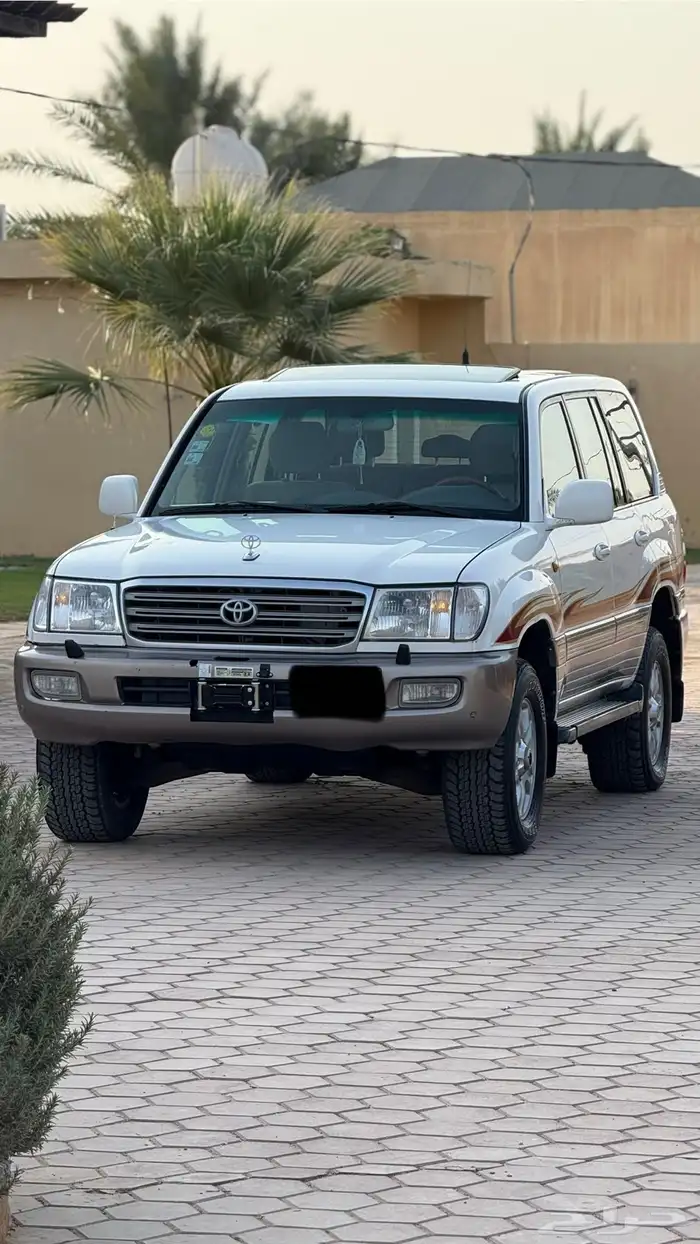 لاندكروزر 2005 وارد البازعي فل كامل قير عادي GXR فل 32