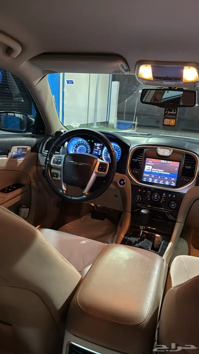 للبيع كرايسلر C300 سلندر 8 8