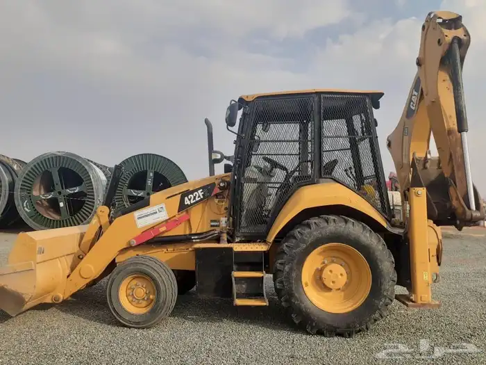 للإيجار حفار جي سي بي JCB يومي وشهري 1