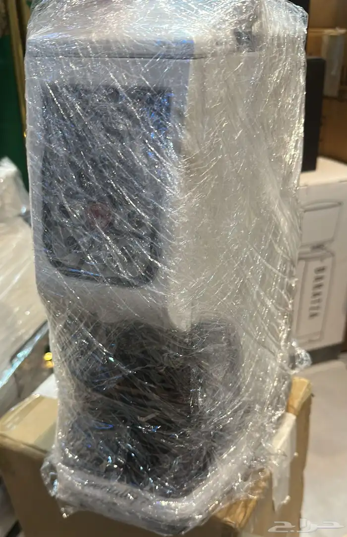 معدات وأثاث كوفي كاملة للبيع 4