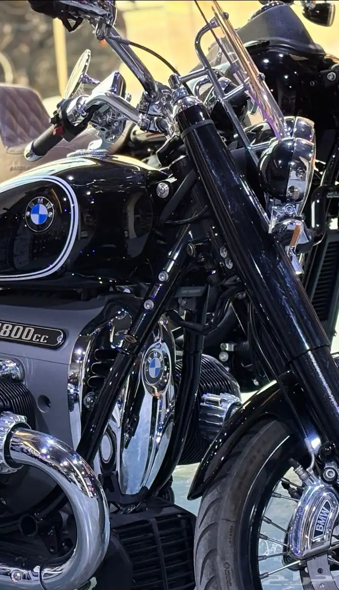BMW R18 Classic ممشى الفين كيلو فقط مخزن 1
