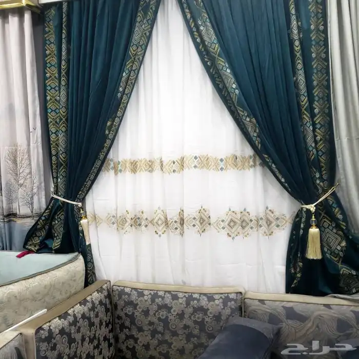 كنبات وستائر وبكسات نوم. المظيليف 6